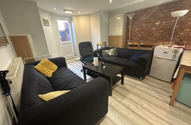 Upper Kent Road, Longsight, Manchester - Image 2